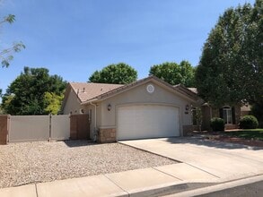 2349 S 240 W in Washington, UT - Building Photo - Building Photo
