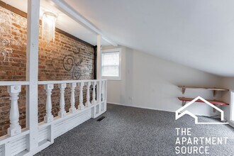 1501 W Fullerton Ave in Chicago, IL - Building Photo - Building Photo