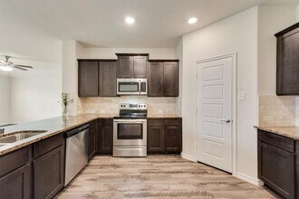 112 Lazy Berry Way in Royse City, TX - Building Photo - Building Photo