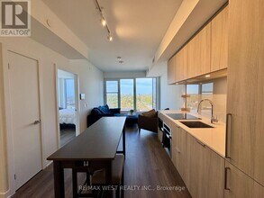 28-1228 Ann St in Mississauga, ON - Building Photo - Building Photo