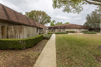 LeMans Sebring in Sebring, FL - Building Photo - Building Photo