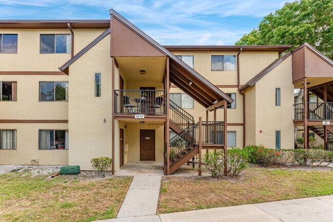 property at 7814 Shadowood Dr