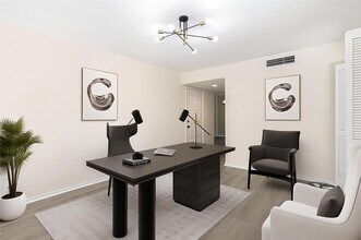 700 Thicket Ln in Houston, TX - Building Photo - Building Photo