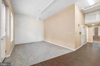 1720 Sansom St in Philadelphia, PA - Building Photo - Building Photo