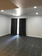 406 Skyview Dr, Unit E in Birmingham, AL - Building Photo - Building Photo