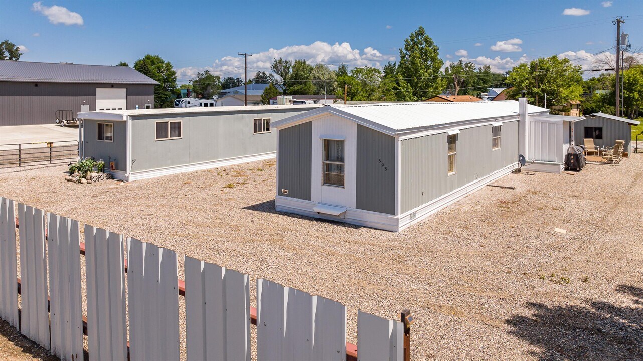 503 2nd Ave W in Three Forks, MT - Building Photo
