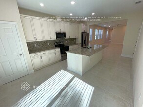23383 Abrade Ave in Port Charlotte, FL - Building Photo - Building Photo