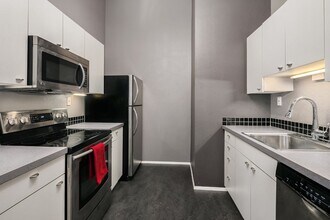 417 E Pine St in Seattle, WA - Building Photo - Building Photo