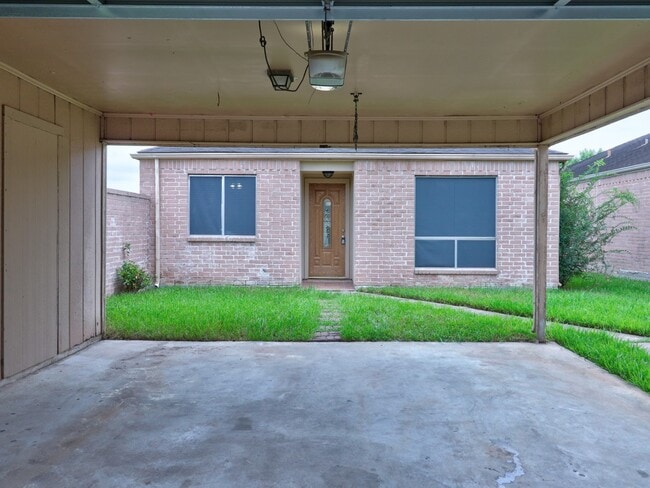 9203 Danforth Way in Houston, TX - Building Photo - Building Photo