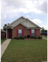 8213 Dison Dr in Montgomery, AL - Building Photo