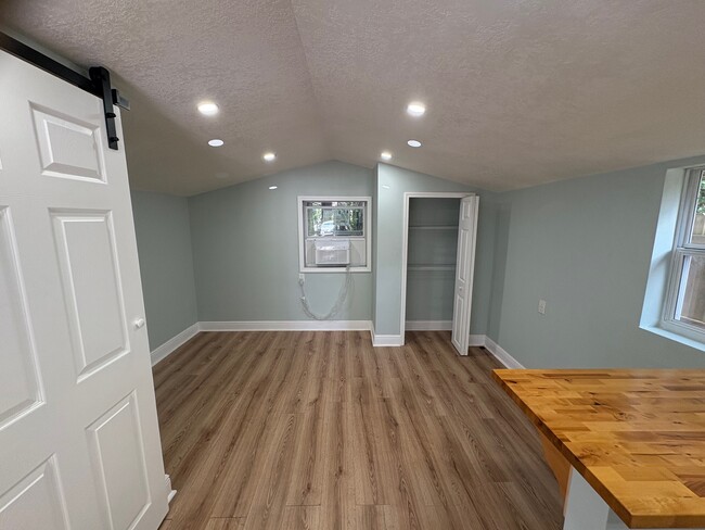 1 E Main St in Leesburg, FL - Building Photo - Building Photo