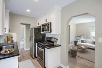 THE POINTE - JUST RENOVATED! Luxurious Com... in La Mesa, CA - Building Photo - Building Photo