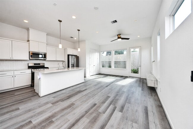property at 1524 Ojeman Rd