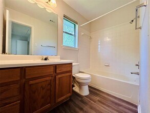 8508 Apple Carrie Cove in Austin, TX - Building Photo - Building Photo