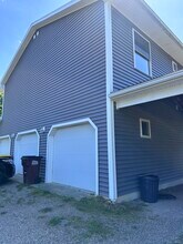 35 Garner Rd, Unit B in Averill Park, NY - Building Photo - Building Photo