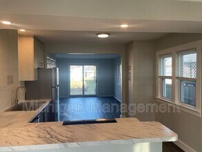 3738 Edgar Ave in Royal Oak, MI - Building Photo - Building Photo