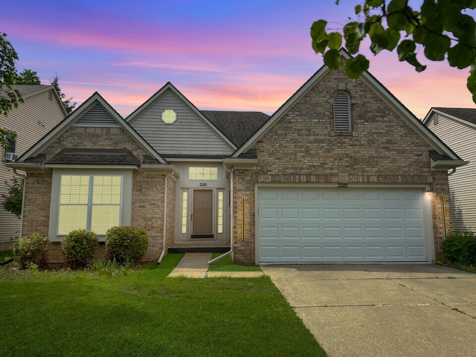 3381 Cromwell Rd in Ann Arbor, MI - Building Photo