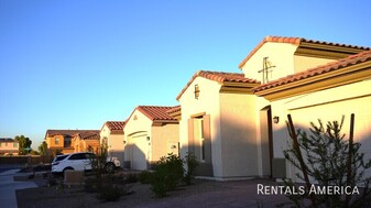 239 S 165th Dr in Goodyear, AZ - Building Photo - Building Photo