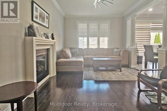 132 Bellchase Trail in Brampton, ON - Building Photo - Building Photo