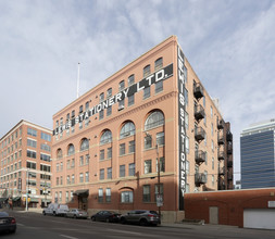 Lewis Lofts in Calgary, AB - Building Photo - Building Photo