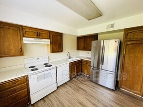 6856 Hyde Park Dr in San Diego, CA - Building Photo - Building Photo