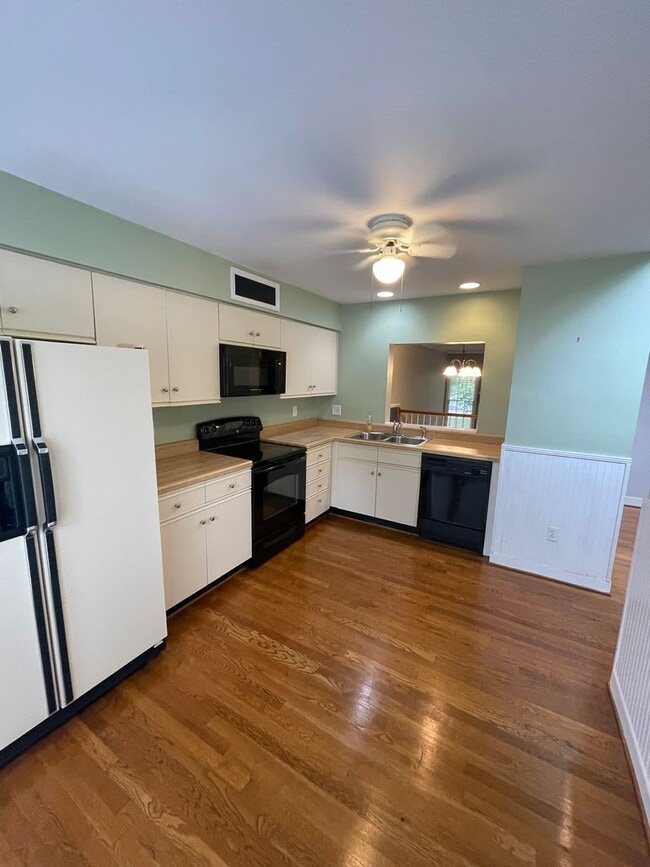1814 Buttonwood Dr in Henrico, VA - Building Photo - Building Photo