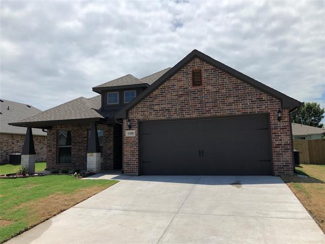 property at 1400 Ascot Ave