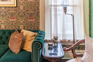 19 Palmer St in Stillwater, NY - Building Photo