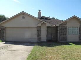 2526 Doverglen Dr in Missouri City, TX - Building Photo