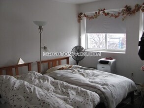 1575 Commonwealth Ave in Boston, MA - Building Photo - Building Photo