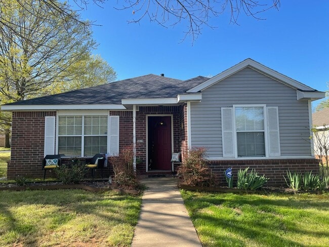 property at 5629 W Fountain St