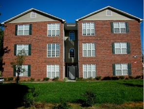 Campus View Apartments in Greensboro, NC - Building Photo - Building Photo