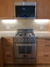 6206 Rockwell St in Oakland, CA - Building Photo - Building Photo