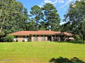 8410 Cedar Ridge Cir in Meridian, MS - Building Photo