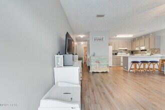 17642 Front Beach Rd in Panama City Beach, FL - Building Photo - Building Photo