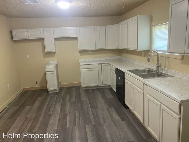 470365 E 785 Rd photo'