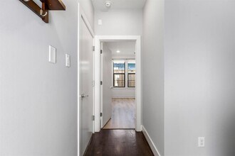 1705 Weber St in Houston, TX - Building Photo - Building Photo