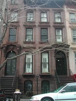 26 Saint James Pl Apartments