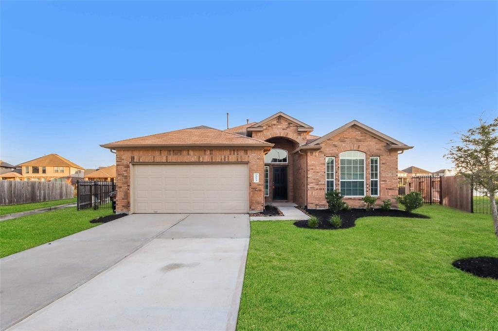 29654 Clover Shore Dr in Spring, TX - Building Photo