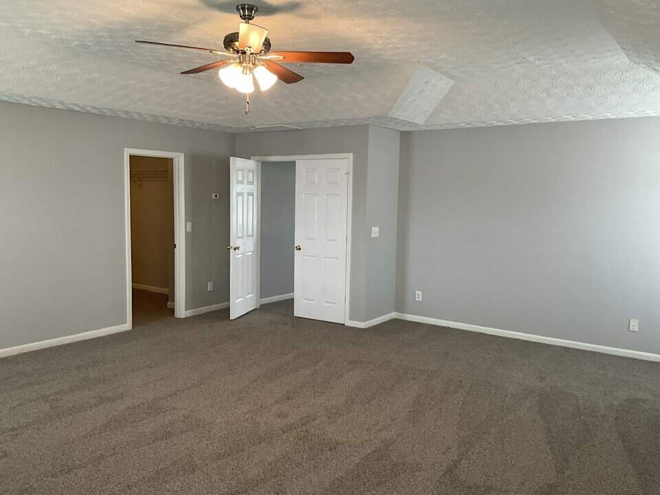 6502 Waterford St SW in Atlanta, GA - Building Photo