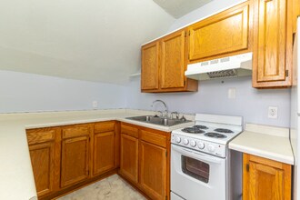 6602 Ballard Ave in Lincoln, NE - Foto de edificio - Building Photo