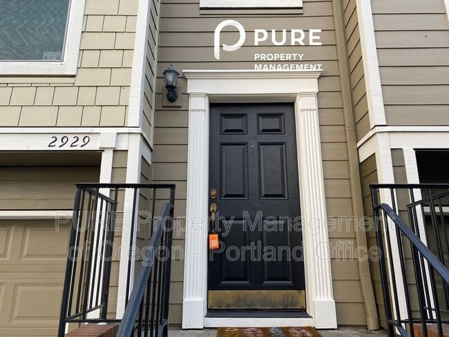 2929 NW Kennedy Ct in Portland, OR - Building Photo - Building Photo