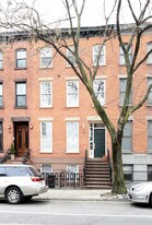 364 Degraw St in Brooklyn, NY - Building Photo