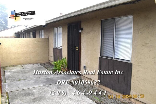 2162 Monte Diablo Ave in Stockton, CA - Building Photo - Building Photo