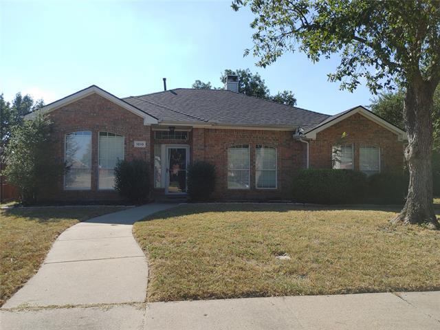 1010 Mark Twain Dr in Allen, TX - Building Photo - Building Photo