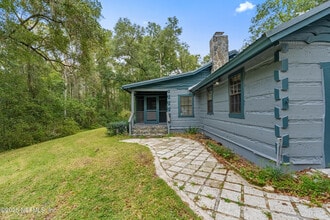 2221 Treasure Point Rd in Green Cove Springs, FL - Building Photo - Building Photo