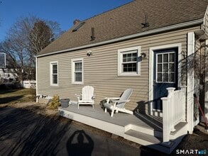 67 Rockwell Ave in Plainville, CT - Building Photo - Building Photo