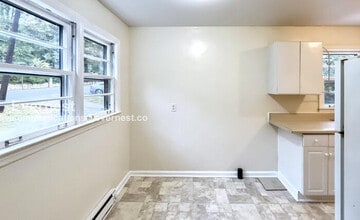 3205 Alta Vista Dr in Chattanooga, TN - Building Photo - Building Photo