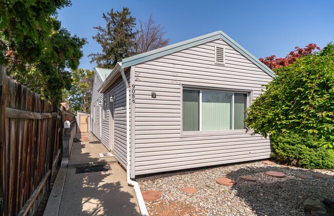 property at 908 Bryan St