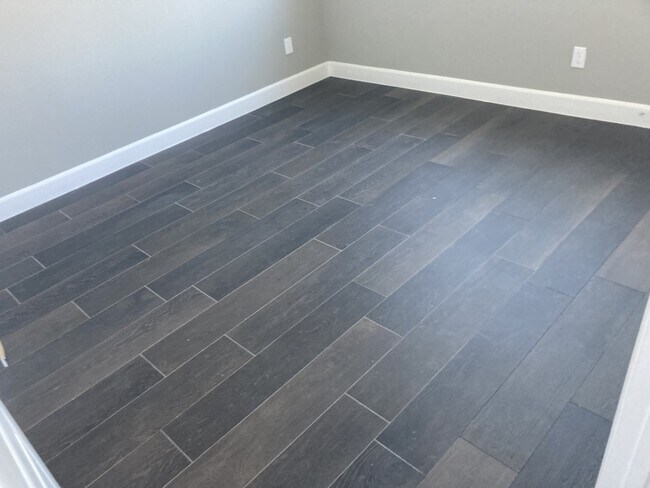 304 Jensen Dr in Houston, TX - Building Photo - Building Photo